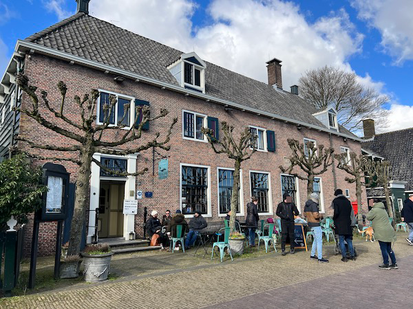 オランダ　風車　レストラン