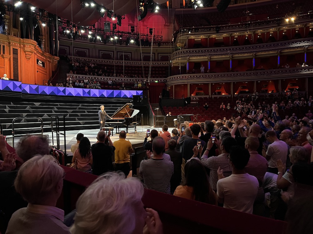 ロンドン　オーケストラ　BBC proms