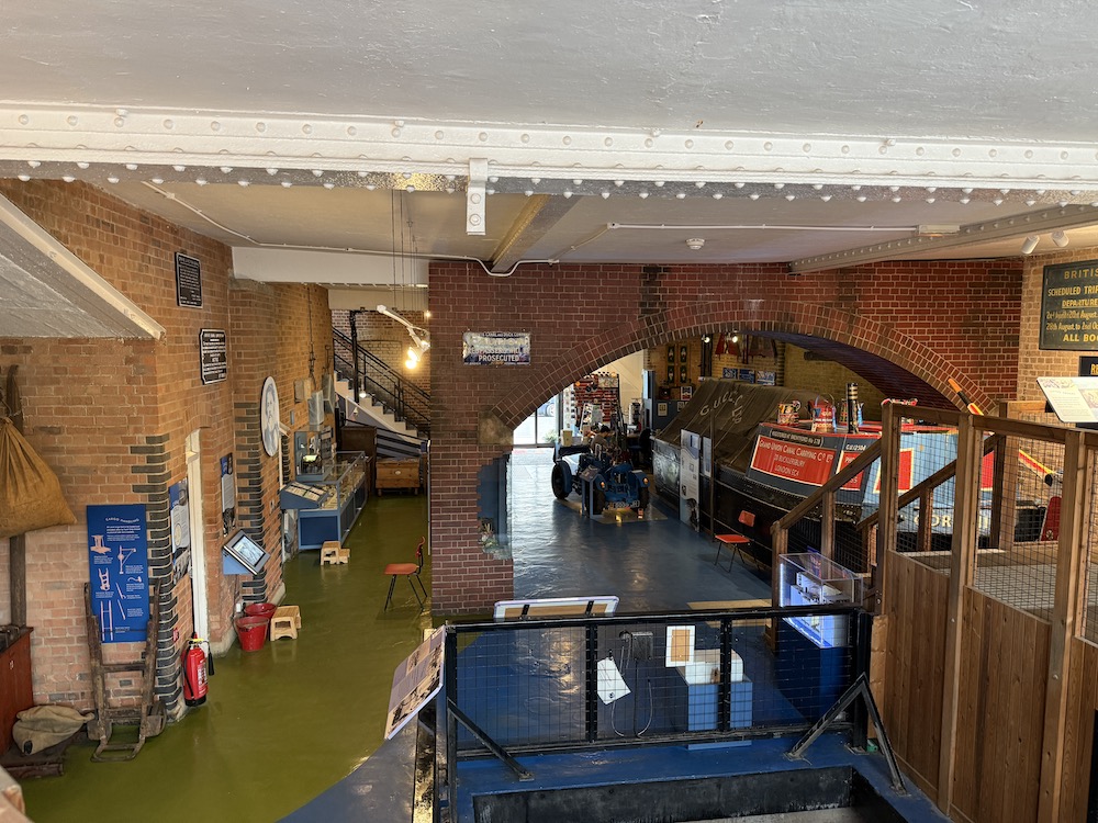 ロンドン運河博物館
