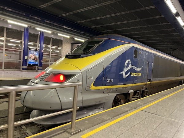 ロンドンパリ移動手段